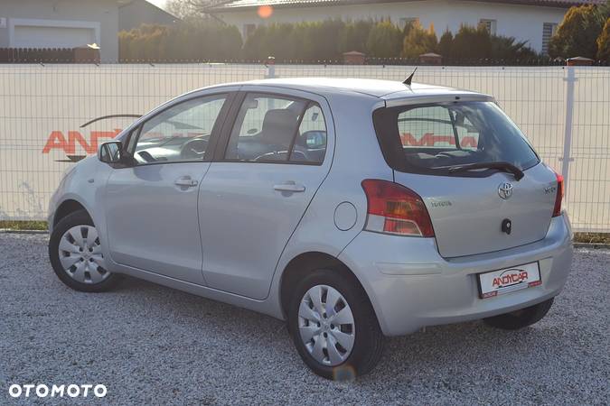 Toyota Yaris 1.33 VVT-i Cool - 9