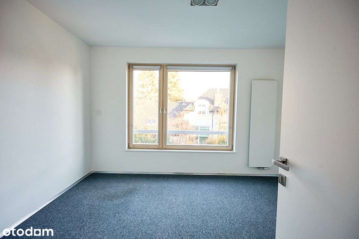 PRESTIŻOWY DOM W WYJĄTKOWEJ LOKALIZACJI WARSZAWY-12