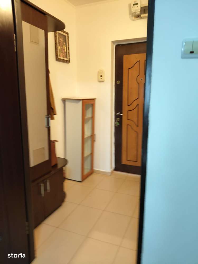 intre costin georgian si mega mall zona Titan  Diham - Imagine principală: 4/13