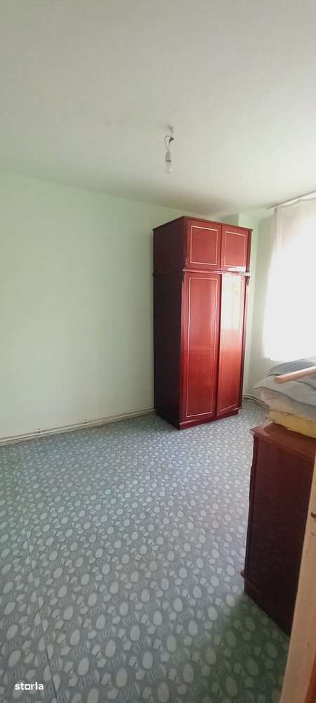 Apartament cu 4 camere în centrul orașului, lângă Parcul Central. - Imagine principală: 4/12