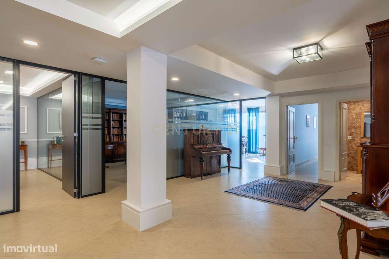 Moradia no Condomínio Privado da Penha Longa-39