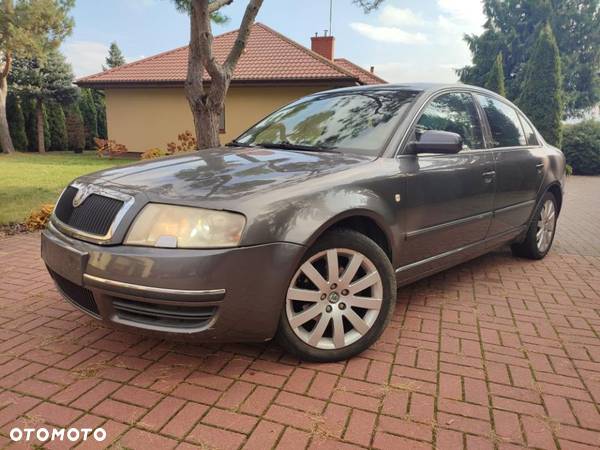 Skoda Superb - 4