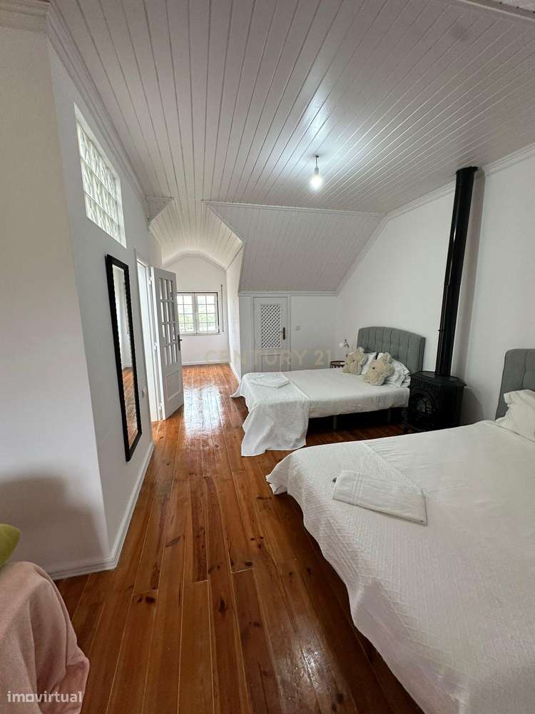 Moradia T5 Azambuja-7