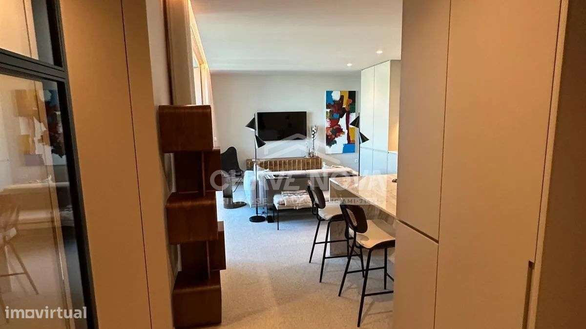 Apartamento Novo T1 Edifício The Luxor - Coimbrões-8