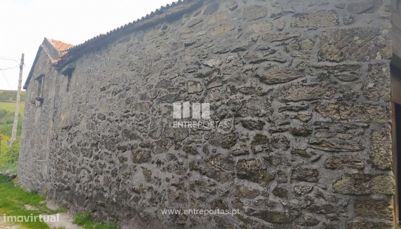 Venda de Moradia em pedra para restauro, Castro Laboreiro, Melgaço - Grande imagem: 5/15