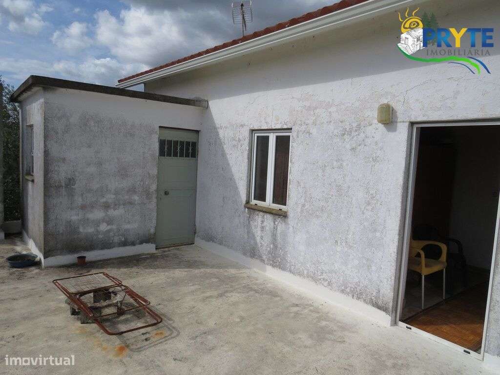 Moradia T3 situada em Outeiro da Lagoa, a apenas 5 minutos da Sertã-33