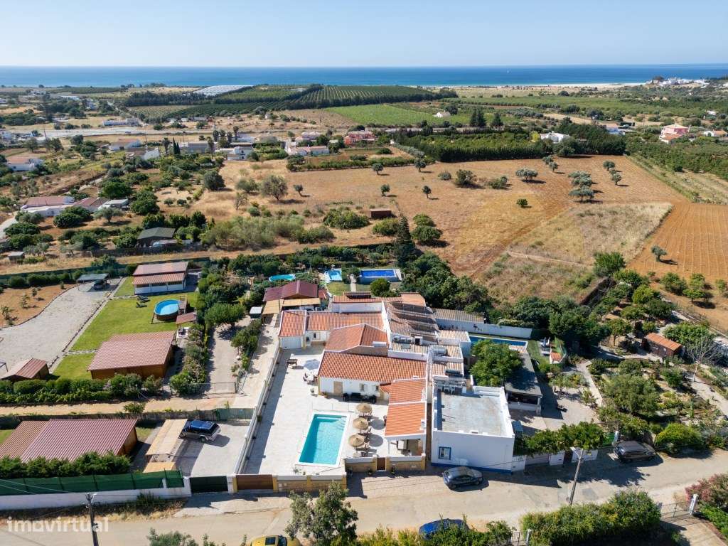Moradia T5 Privada com Piscina Aquecida - Vila Nova de Cacela, Algarve - Grande imagem: 4/44
