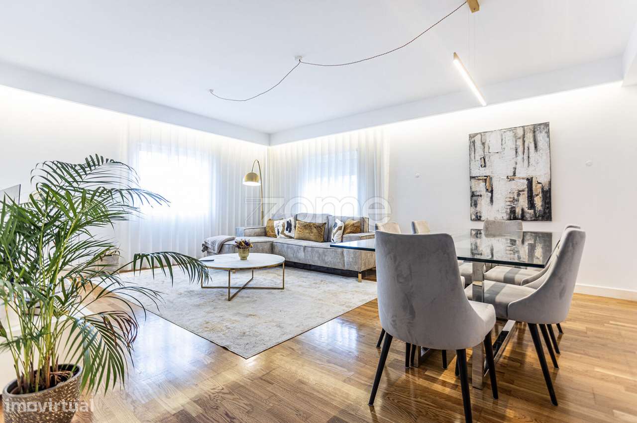 T2 Renovado Urbanização Casas do Lago - Grande imagem: 2/17