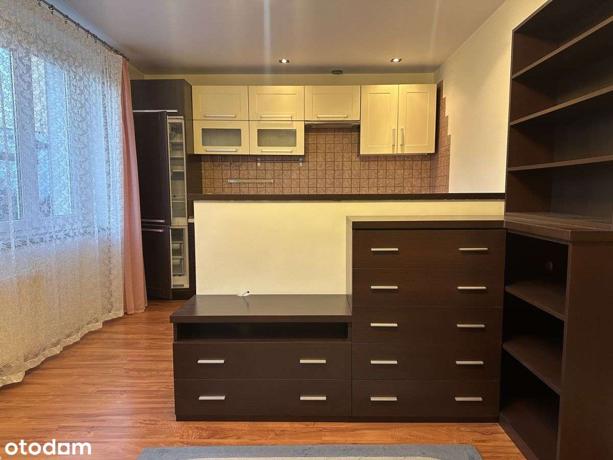 gotowa i skomunikowana kawalerka blisko zieleni-1