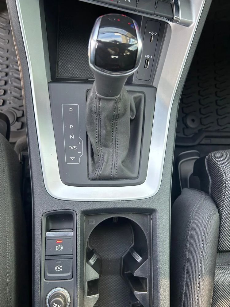 Audi Q3 - foto 22
