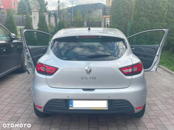 Renault Clio 1.2 16V Alize - 4