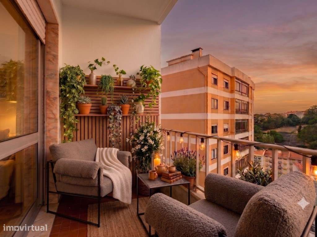 T3 remodelado e com grande arrecadação - Quinta da Fidalga, Agualva-17