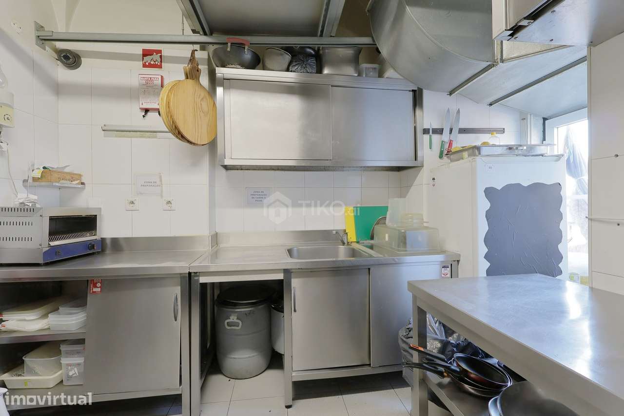 Oportunidade Única: Trespasse de Restaurante "Tasquinha Canto do Fado"-27