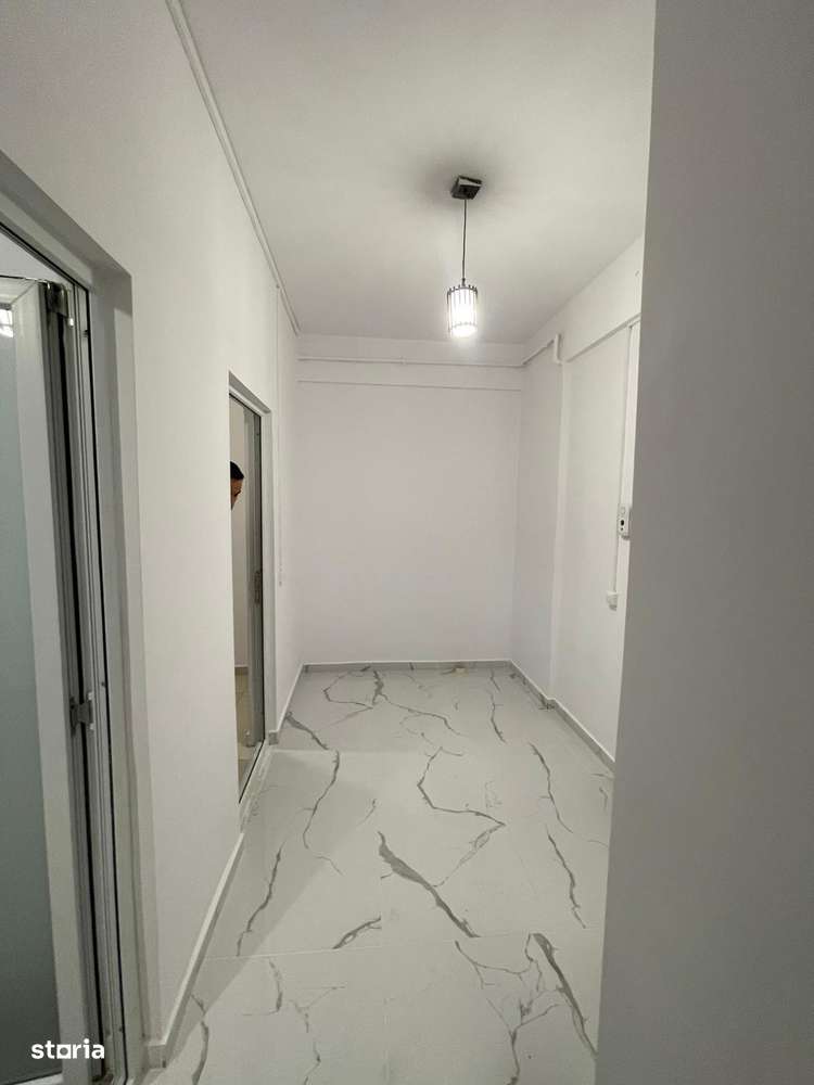 Garsoniera Leroy Merlin Complex ADM-5