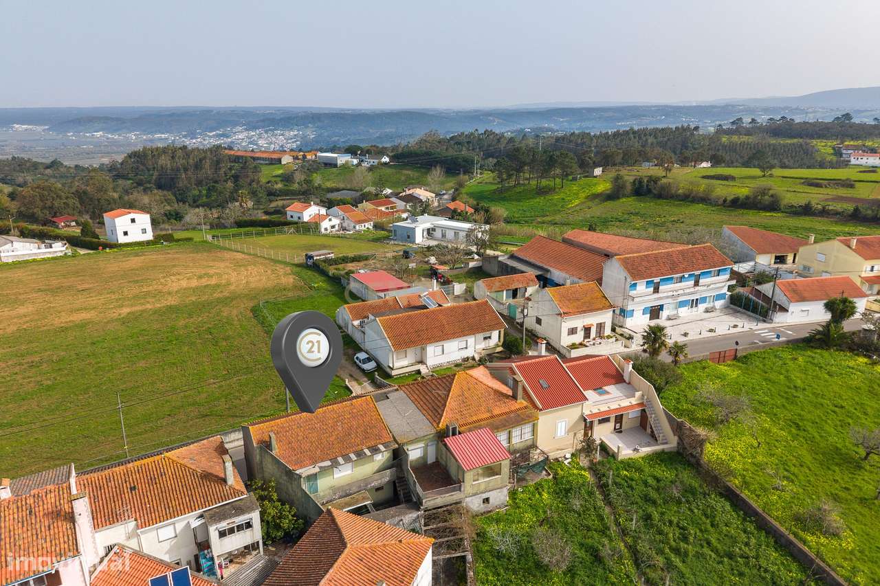 Edifício para Recuperação em Vestiaria, Alcobaça - Grande imagem: 2/33