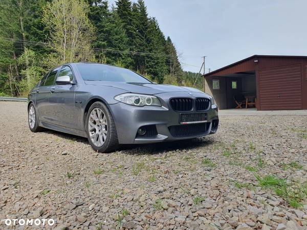 BMW Seria 5 525d - 5