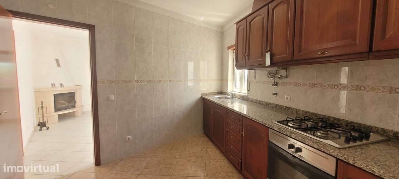 Moradia T2 em Lavos-9