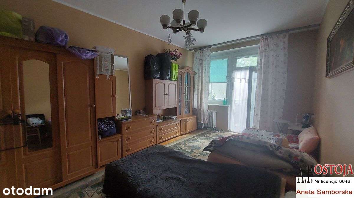 Kawalerka z balkonem blisko Sądów!-3