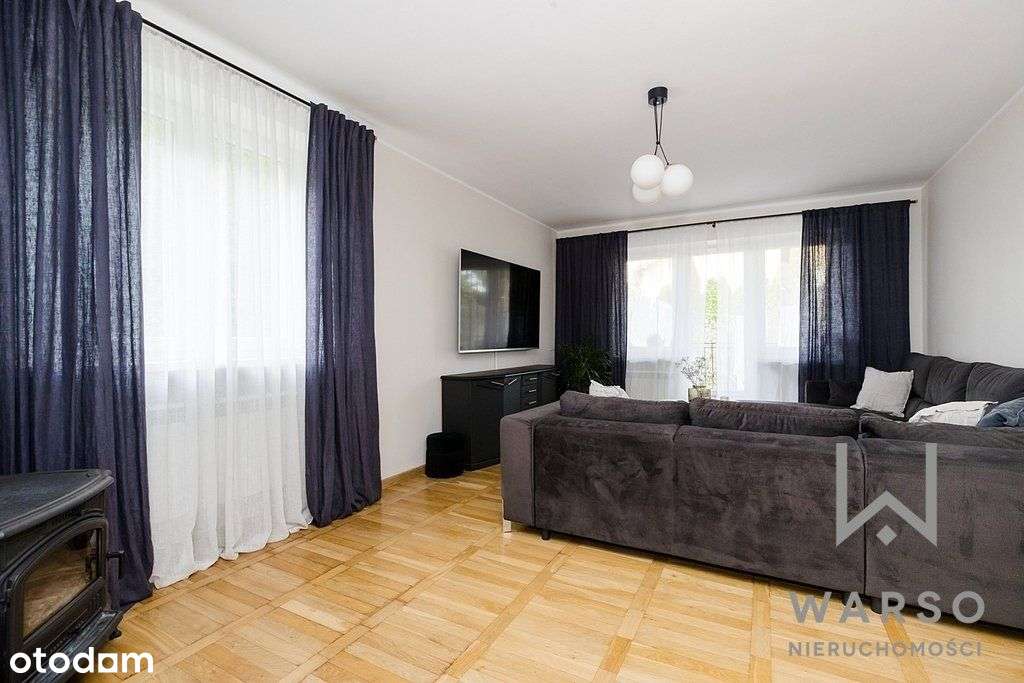Klimatyczny dom wolnostojący w sercu Łomianek.-1