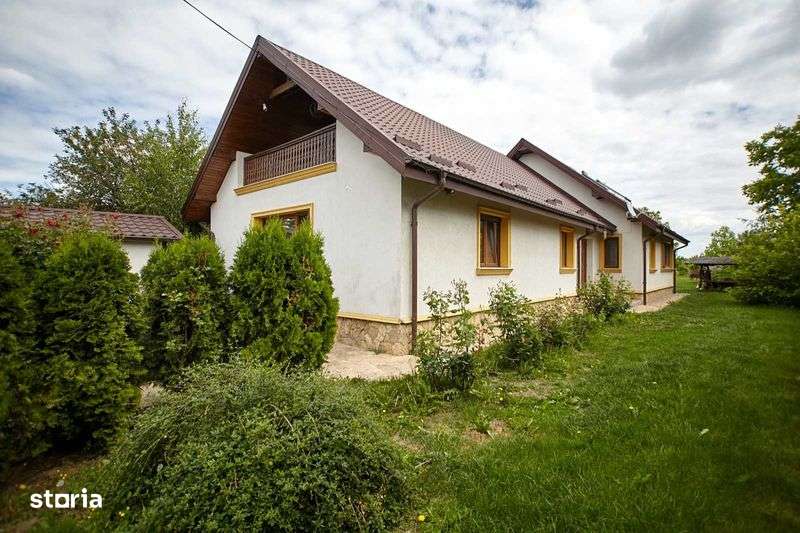 Casa in Aroneanu - Imagine principală: 4/8