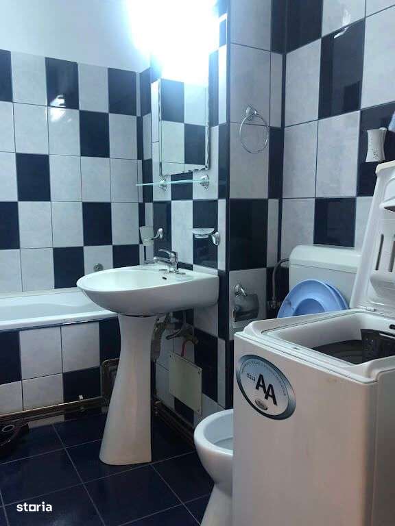 Ofer inchiriere ap 3 cam ultracentral, mobilat si utilat, 550 euro - Imagine principală: 4/19