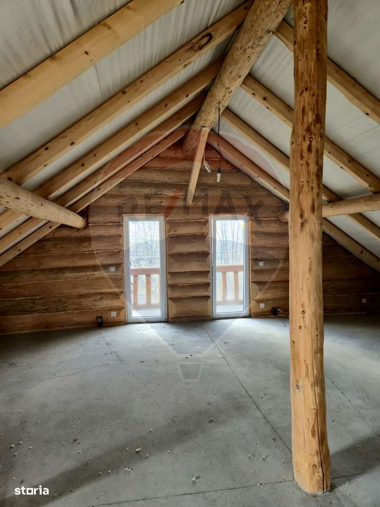 Casă / Vilă cu 6 camere de vânzare-15