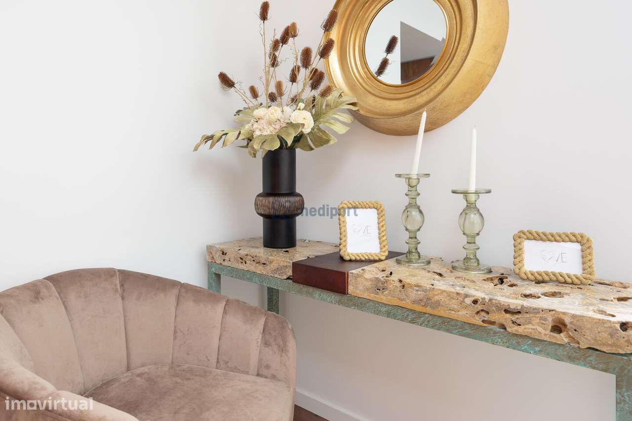 APARTAMENTO T3 JUNTO AO CASTELO LEIRIA - FACÇÃO E-24