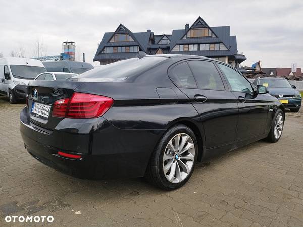 BMW Seria 5 530d xDrive Luxury Line - 9