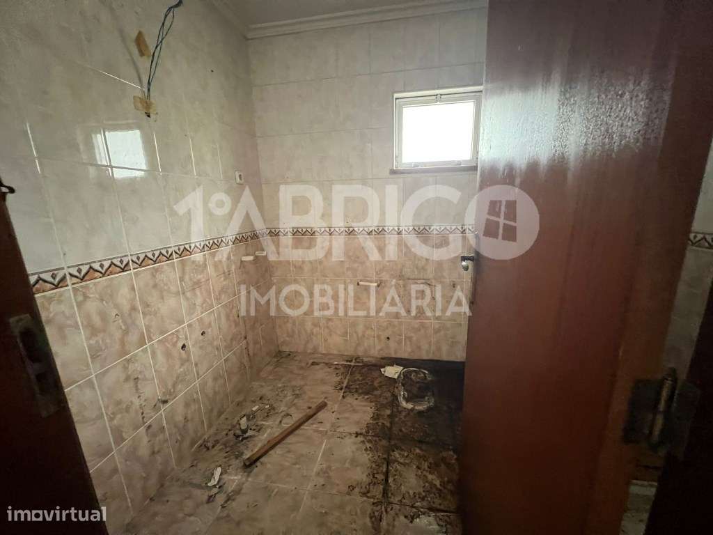 Apartamento T3, rés-do-chão, Fonte Santa, Marinha Grande - escritur...-6
