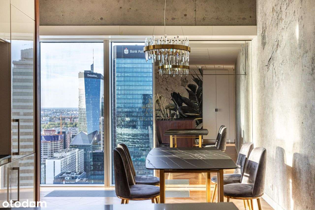 Złota 44 High-Floor Corner Apartment, Panoramic Sk-5