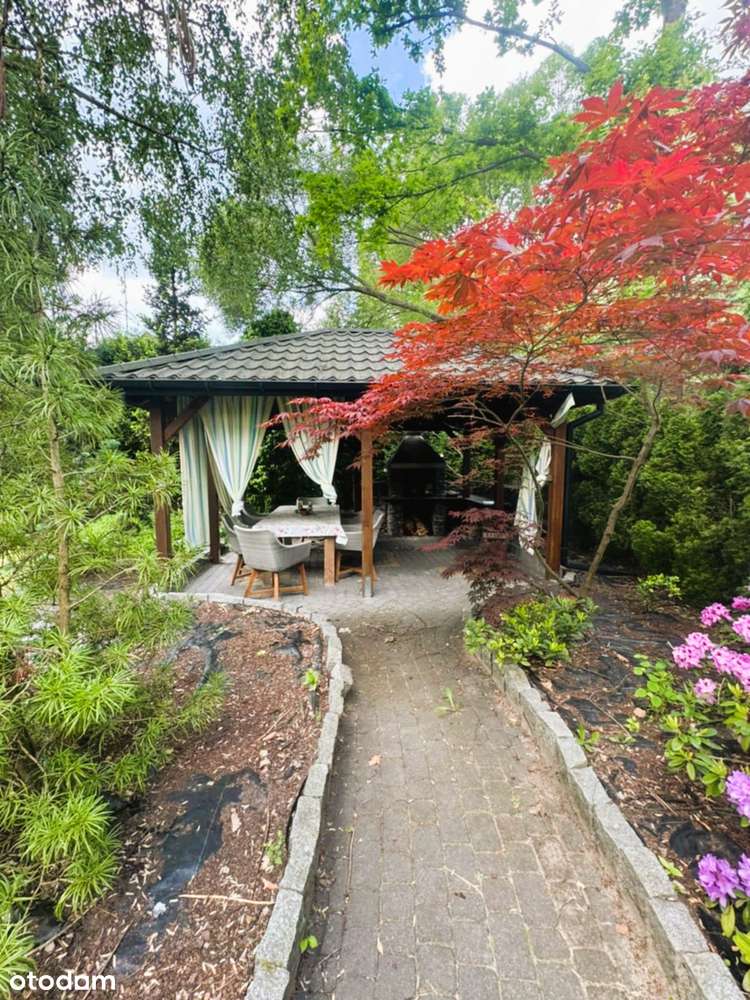 Wyjątkowy dom z prywatnym SPA – 228 m² luksusu w zielonej okolicy !!!-16