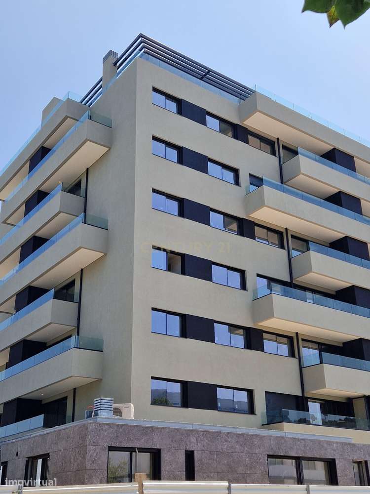 Apartamento T2 com Vista Panorâmica em Vila Nova de Gaia!-34