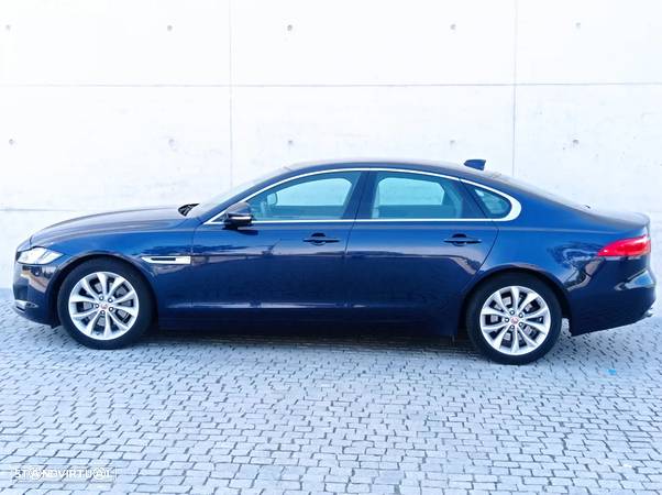 Jaguar XF 2.0 D Prestige Aut. - 3