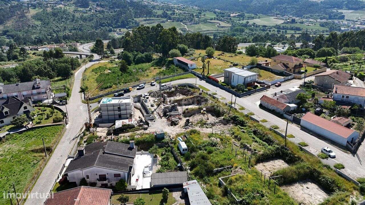 Moradia em Banda T3 / Penafiel, Castelões - Grande imagem: 3/4