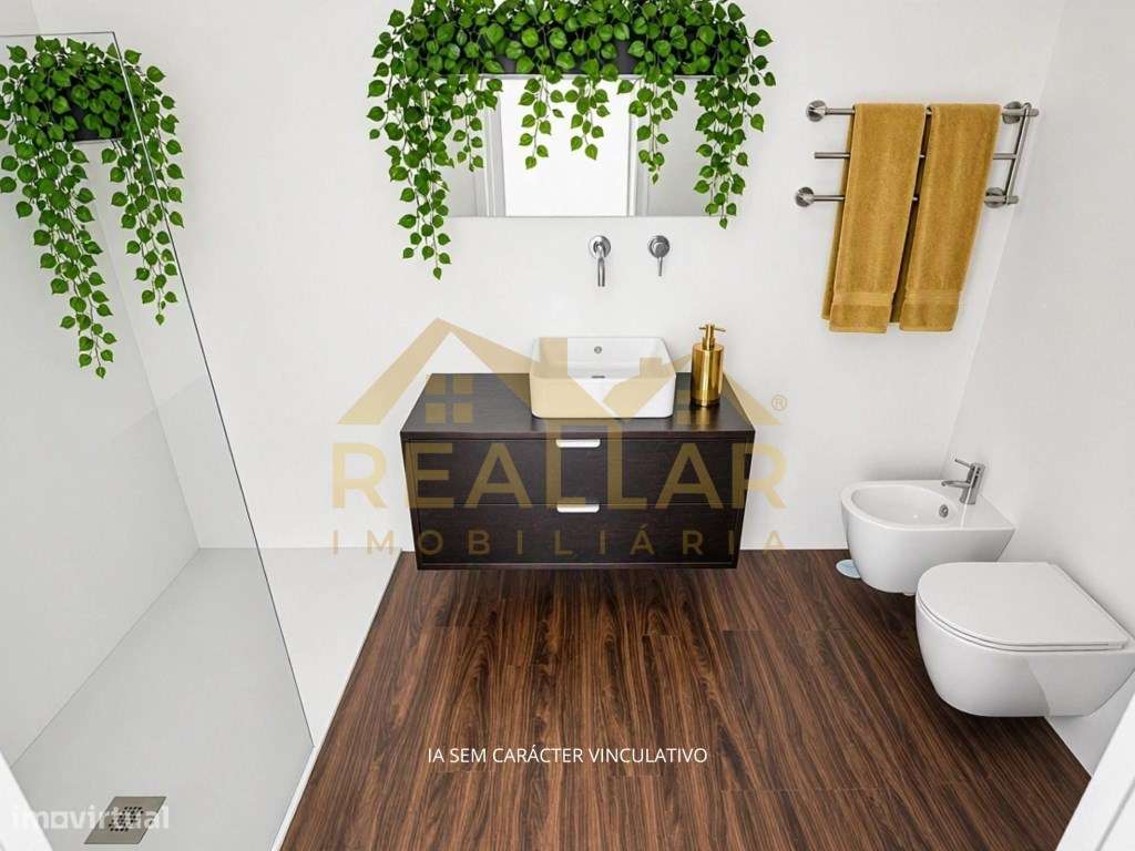 Apartamento T3 Renovado em Lordelo do Ouro - Porto-10