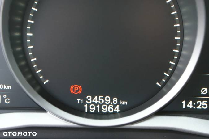 Volvo V60 D2 Drive-E Momentum - 11