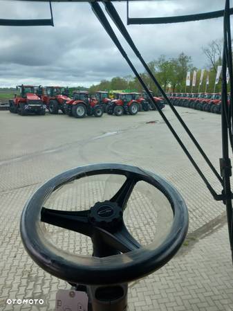 Case IH Axial-Flow 8250 - 5