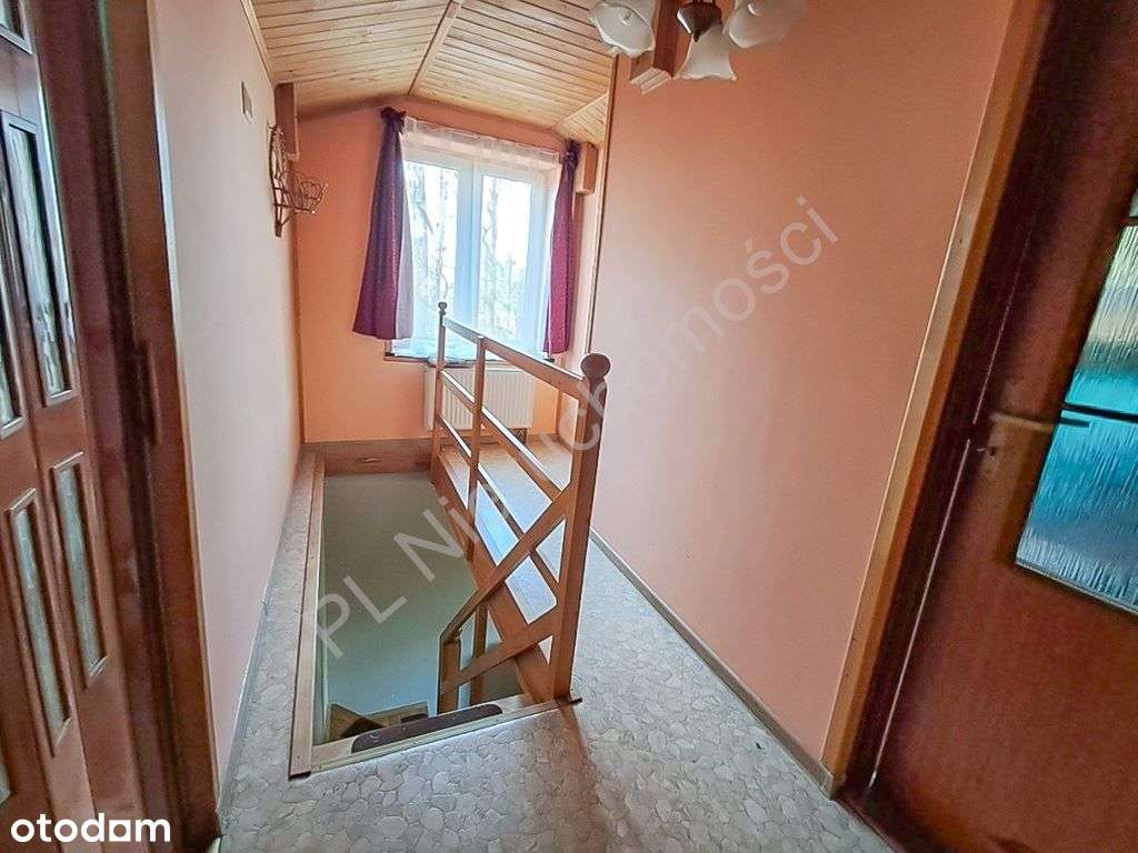 Komfortowy dom z ogrodem – dobra komunikacja-5