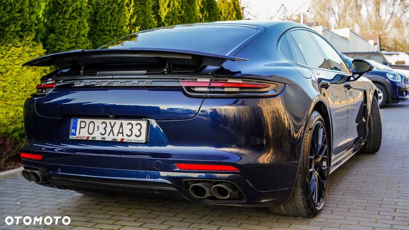 Porsche Panamera Turbo - 5