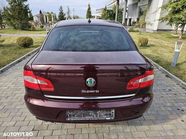 Skoda Superb 1.4 TSI Ambition - 6