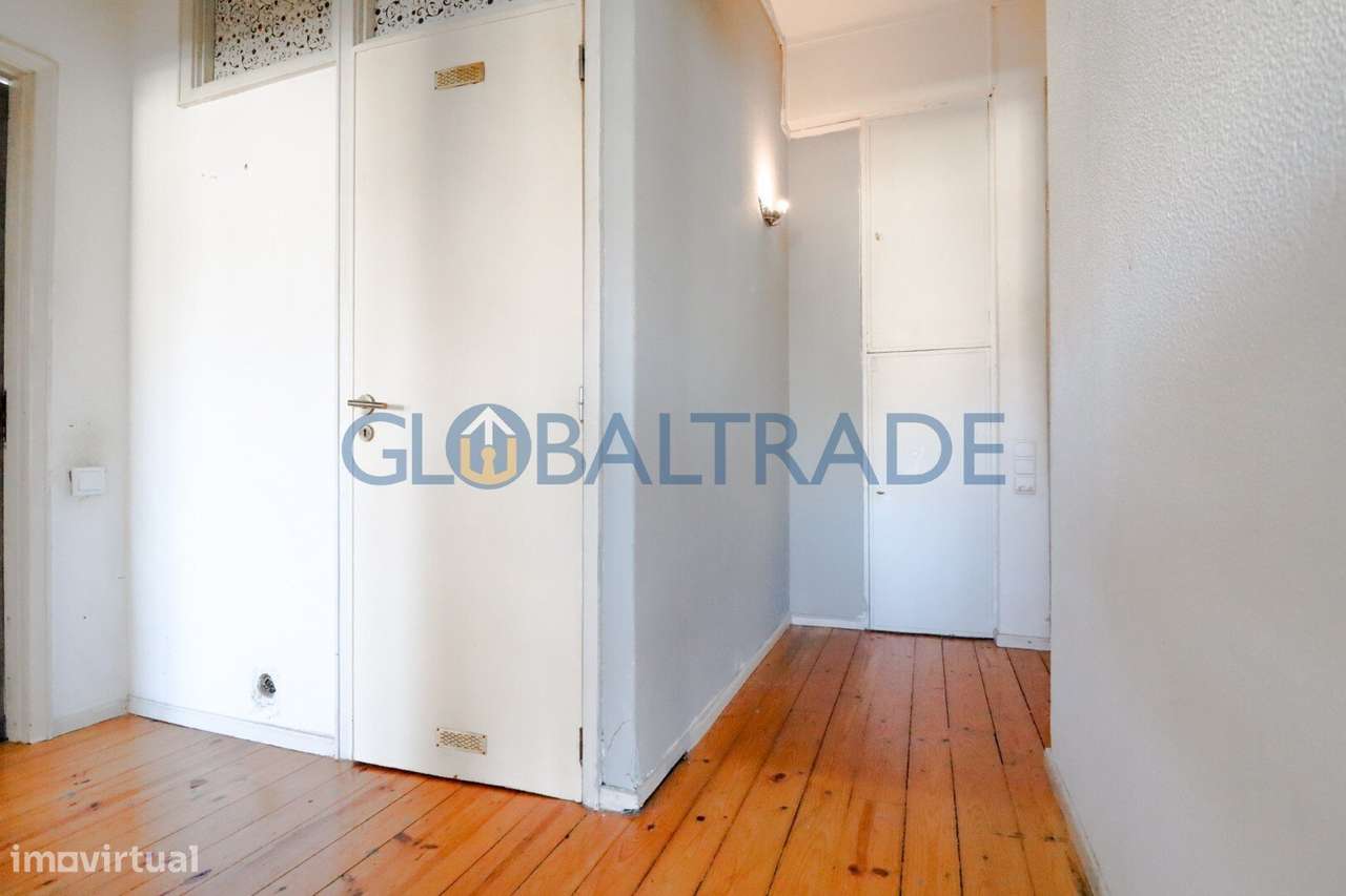 Apartamento T1 no coração do Porto-29