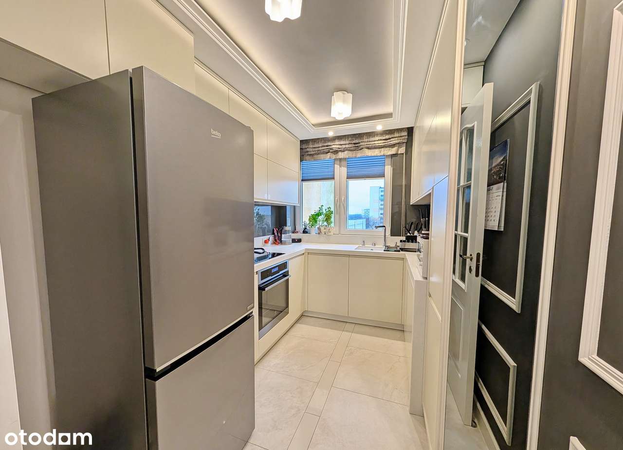 Czteropokojowe mieszkanie po remoncie i gotowe do zamieszkania-5