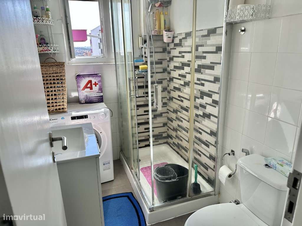 T2 na Póvoa de Santo Adrião - Totalmente Remodelado-8