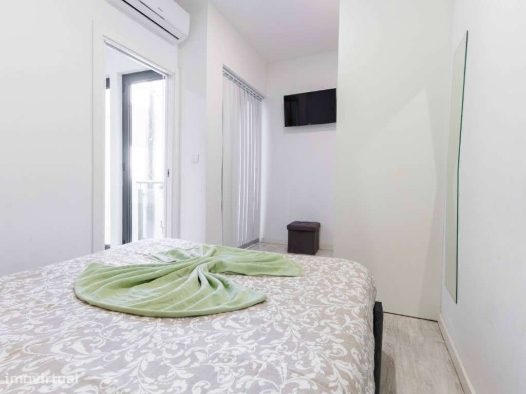 T0 com Varanda - 1.º Andar-7