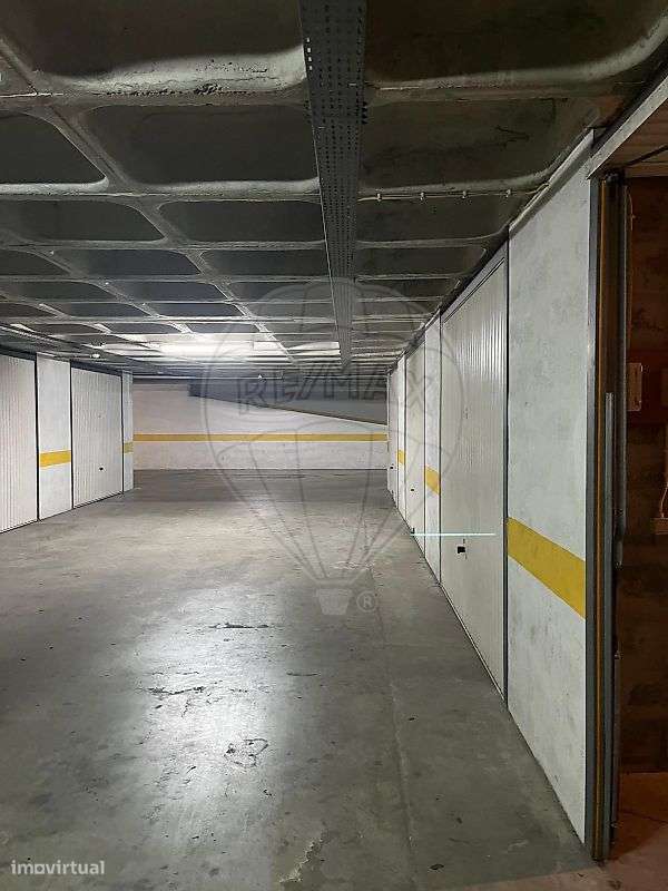 Garagem  para venda - Grande imagem: 2/9