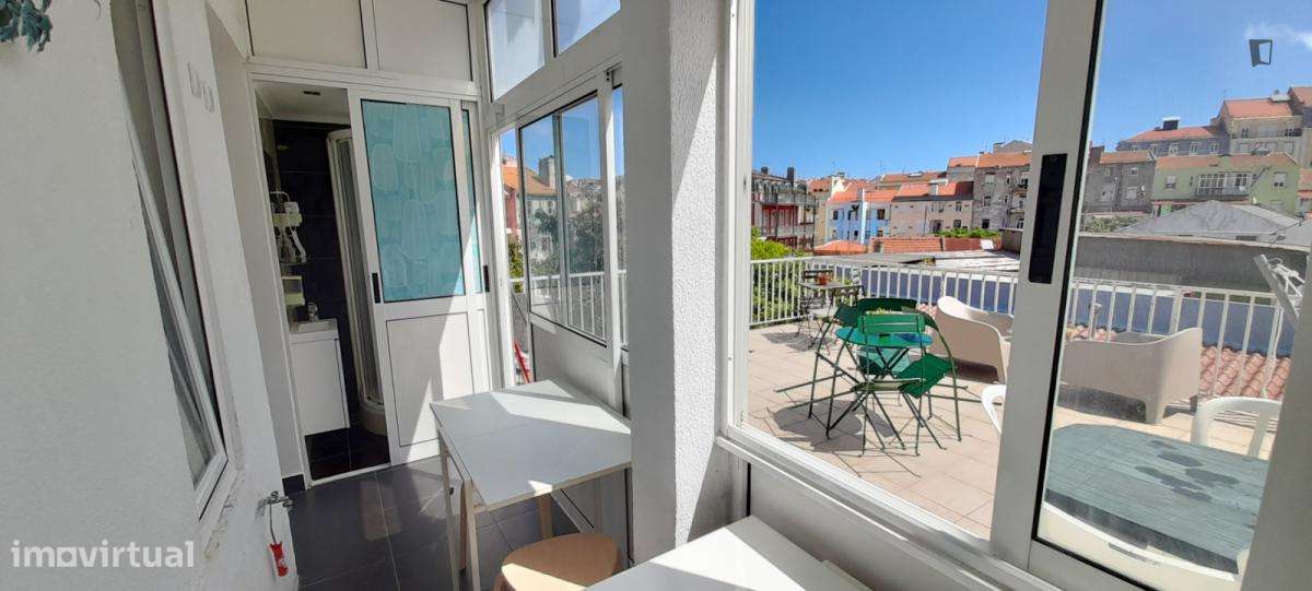 Apartamento com 5 quartos - localizado em Arroios Lisbon - Grande imagem: 5/9