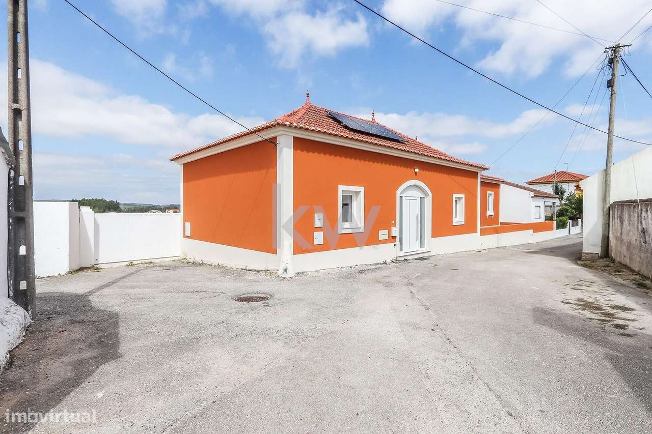 Moradia T4 de Sonho em Miragaia, Lourinhã, com piscina e zona de conví - Grande imagem: 4/43