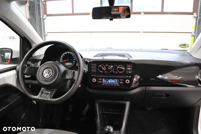 Volkswagen up! 1.0 high - 20