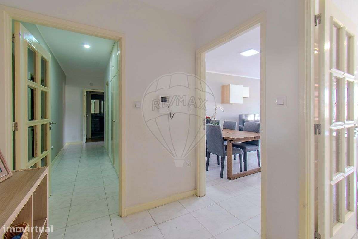 Apartamento T2 para arrendamento - Grande imagem: 2/16