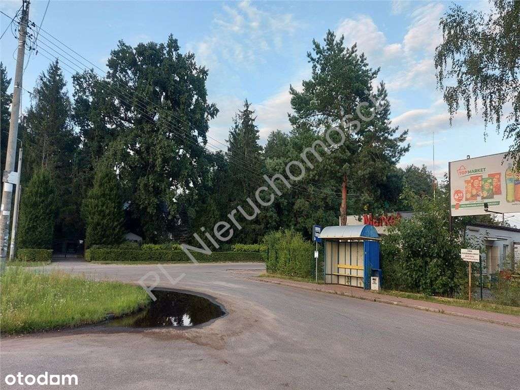 Działka z Mpzp : zabudowa jednorodzinna .